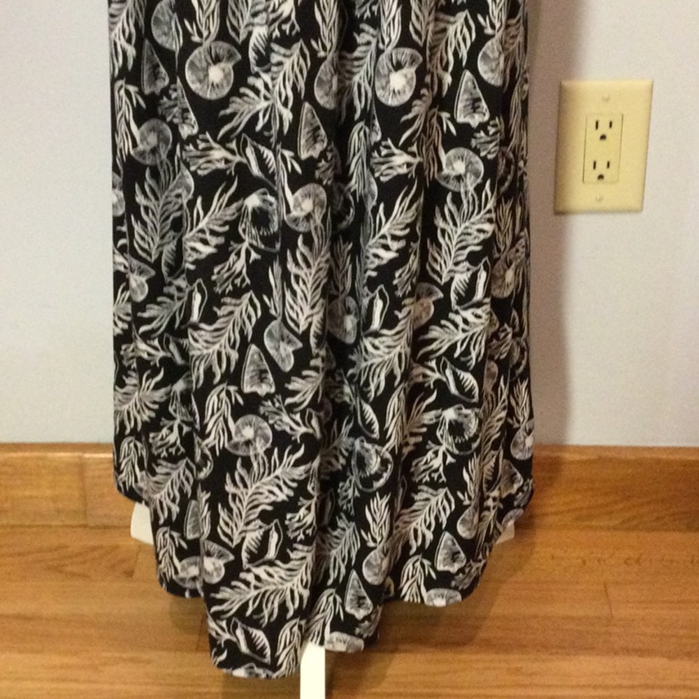 Croft & Barrow Black & White Dress - Picture 8 of 9